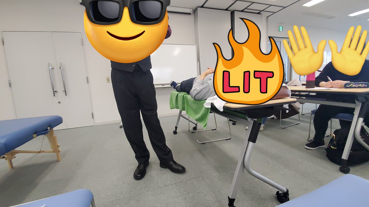 今年1年ありがとうございました😊
来年度も皆様を癒していきます✨

真面目な勉強会にも参加して、治療の勉強もやってます！本職でやってるので
気持ちいいアロママッサージから、
真面目な治療まで
しっかりやります🔥

 #アロママッサージ 
 #マッサージ