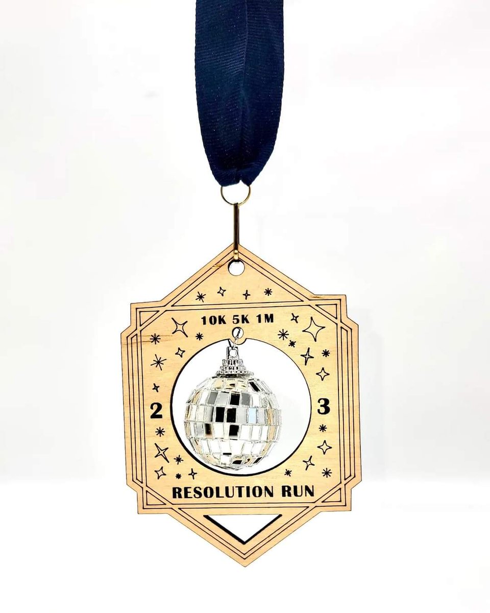 Come out for our Resolution and Revolution Run. Dec 31st &amp; Jan 1st! Hot coffee, cocoa, &amp; cookies! @10krun @5krun <a href="/Tripledareruns/">Triple Dare Running</a>