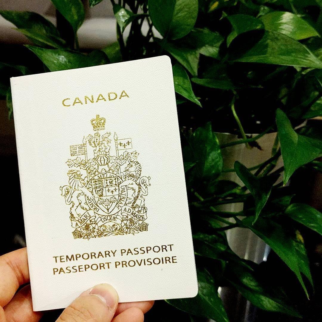 This was my emergency Canadian passport. Why is this trending?