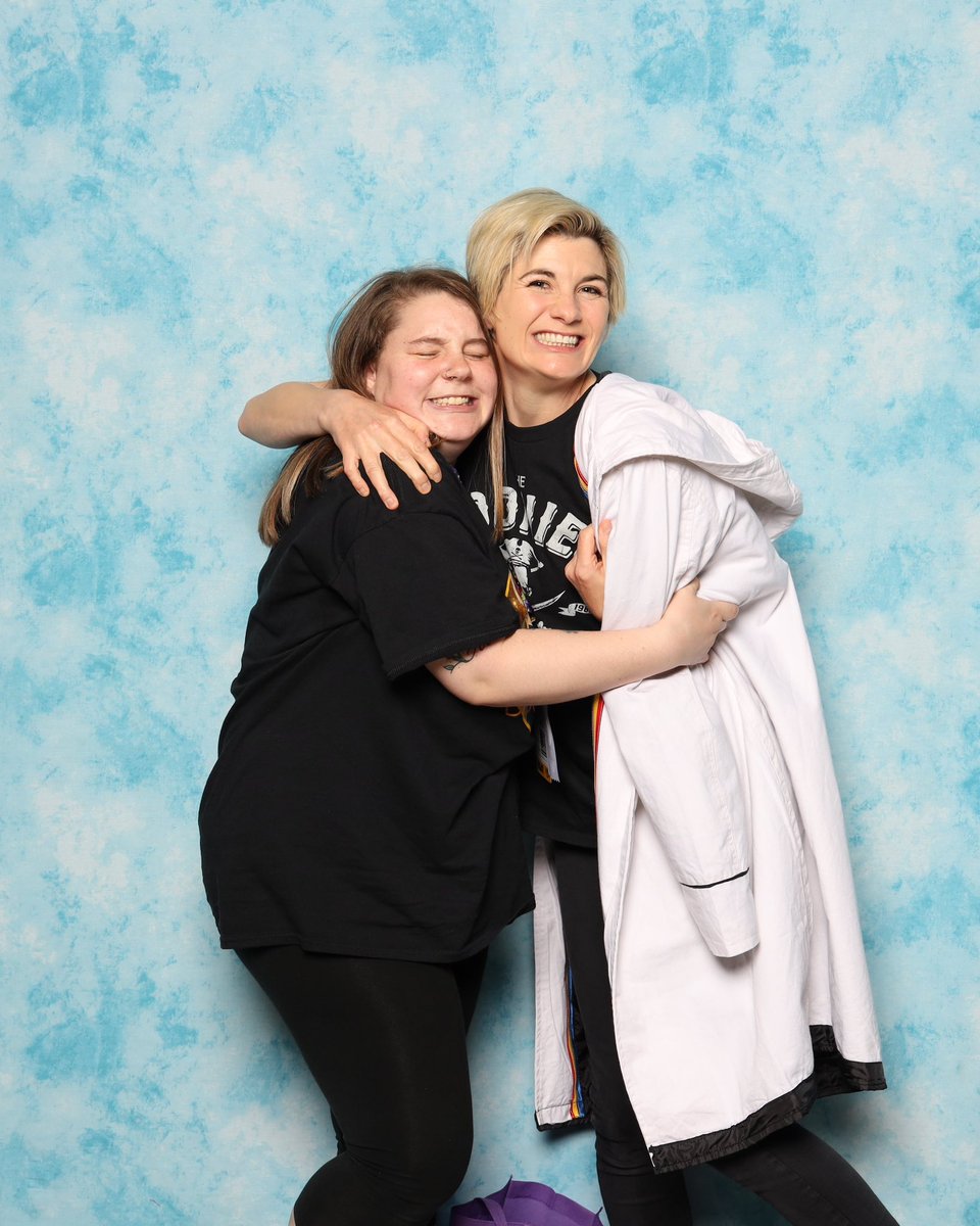 StephanieeLynn0's tweet image. Missing my fav day ever🥺 #jodiewhittaker #awesomecon2023 #doctorwho