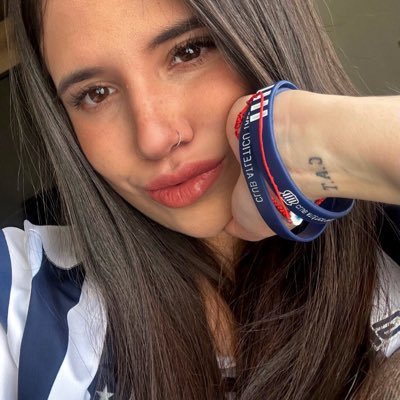 Elbardelcat's tweet photo. ⭐️ ¡𝙁𝙀𝙈𝘼𝙇𝙀 𝘽𝘼𝙇𝙇𝙊𝙉 𝘿’𝙊𝙍 𝘿𝙀𝙇 𝘼𝙉̃𝙊!

@Josefinastrs - 35.5% de los votos.

#TTAWARDS2023 https://t.co/t8HeRAeeut