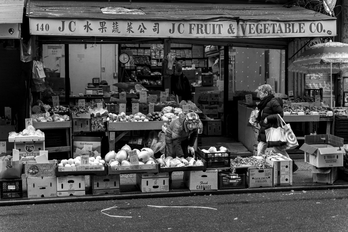 Taking a break to enjoy the creator

Yet really pleased with the stuff I got in Chinatown.
And it was a lot more interesting understanding some of the inner workings on their food distribution system

Also experiencing the different customers that support them.