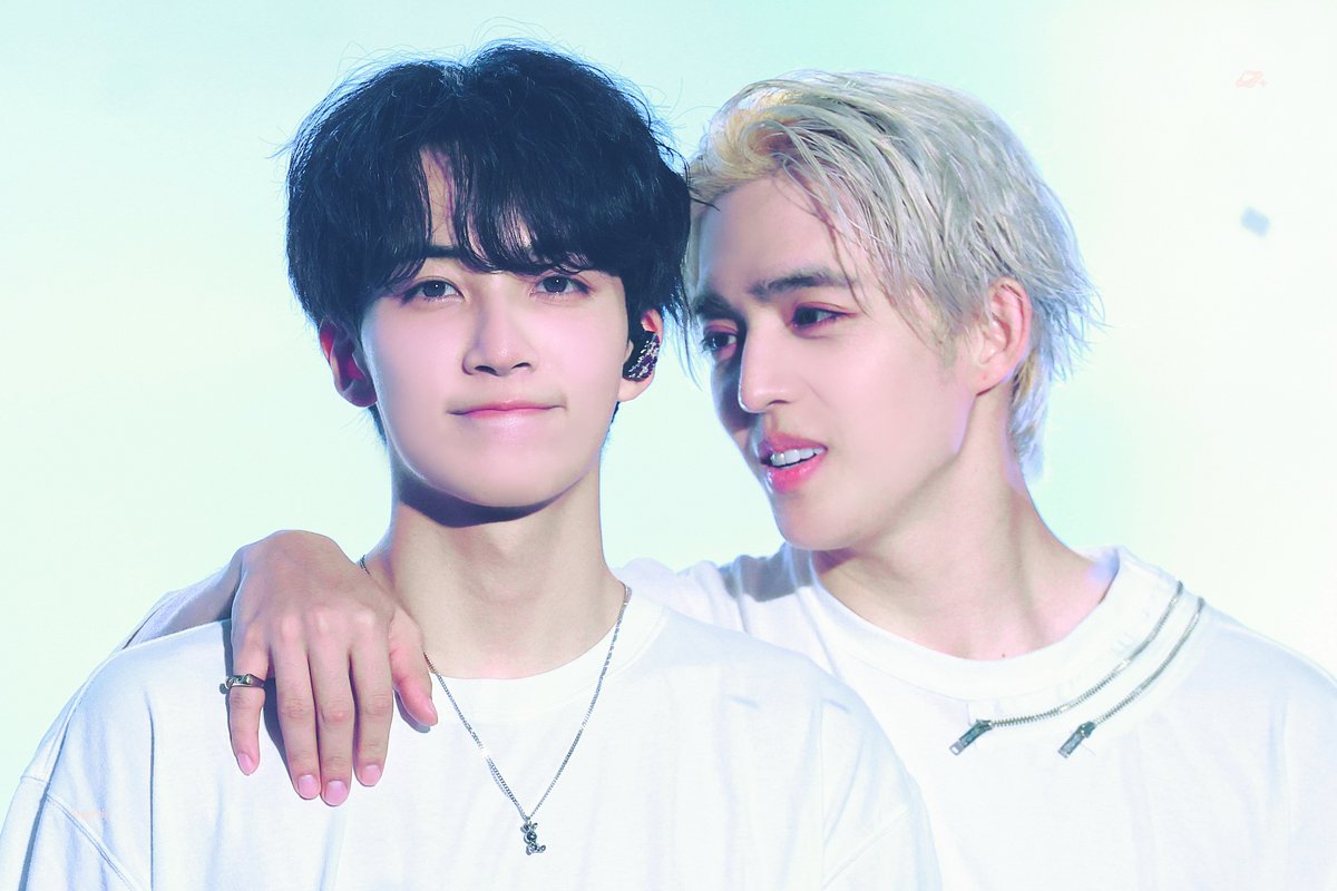 angelzip1004's tweet photo. #정한 #ジョンハン #JEONGHAN #에스쿱스 #SCOUPS #세븐틴 https://t.co/ip2Js05SdM