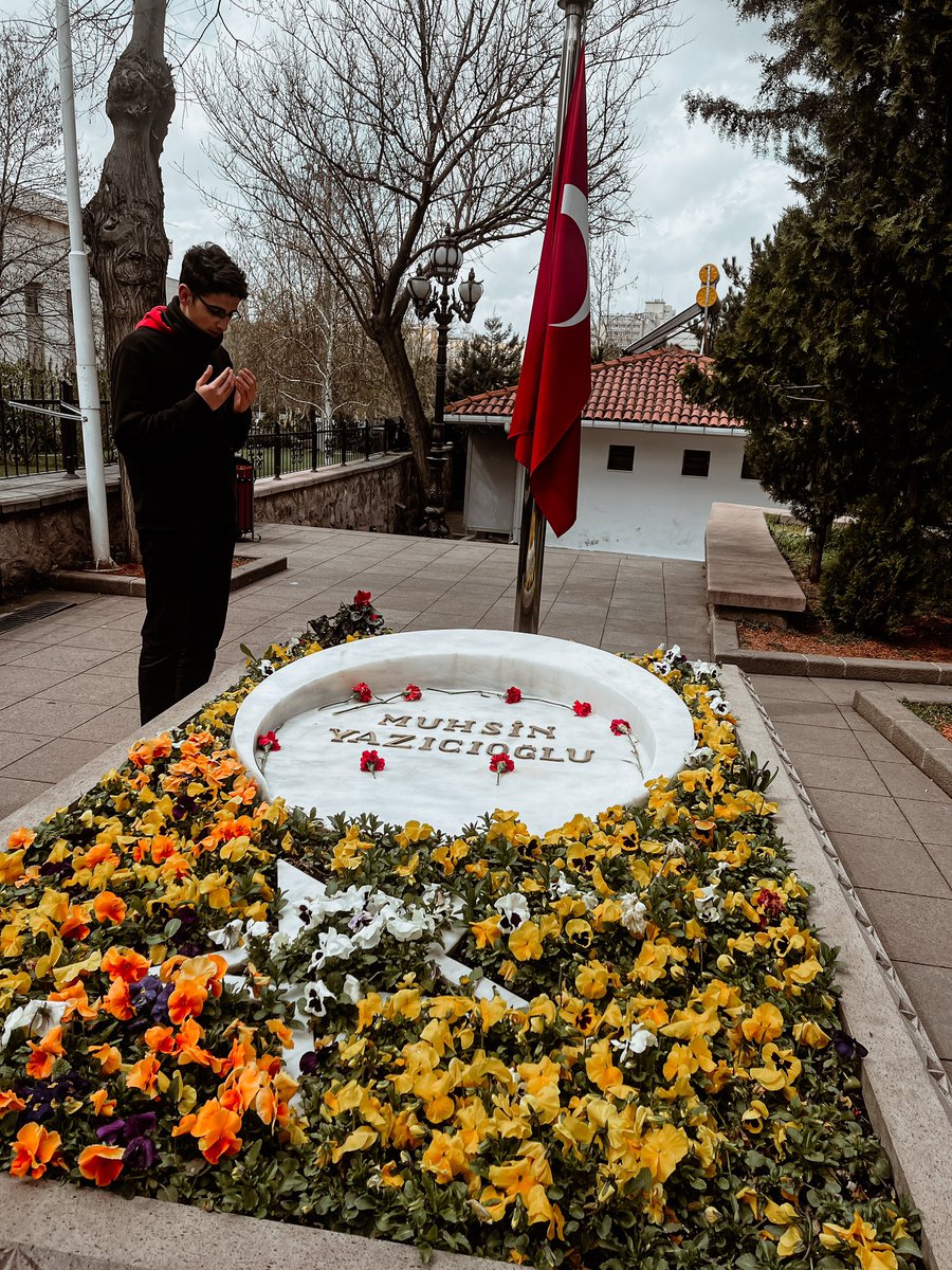 31.12.1954 🌹
#MuhsinYazıcıoğlu