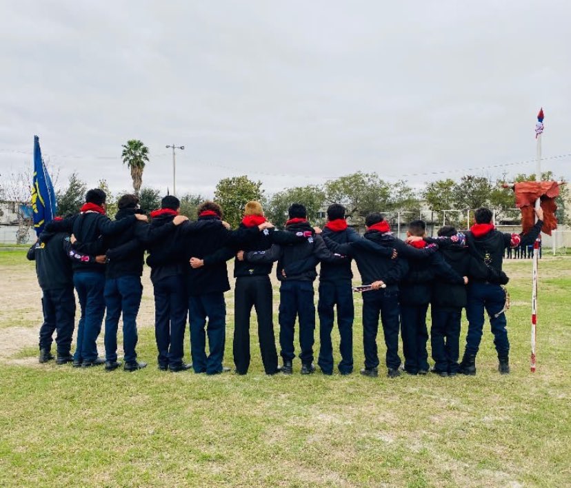 SergioSaMtz's tweet photo. Tanto espere este momento ❤️🤍💙

CAMPAMENTO XV

1er Lugar General 
1er Lugar Campismo https://t.co/lYp1L25WMI