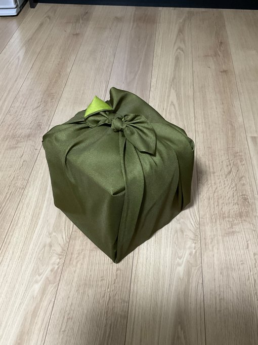 おっす、おせちしゃぶりまーす 