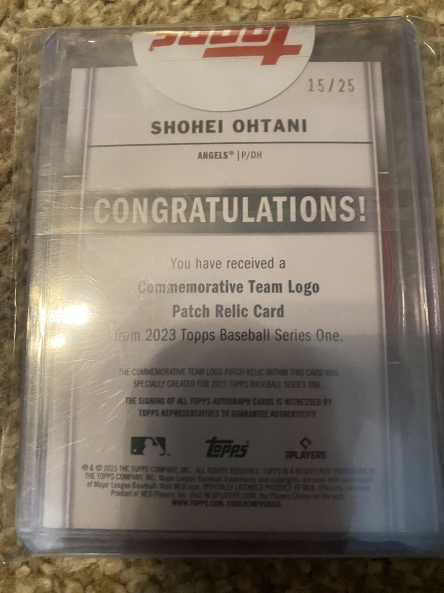 Birdman007's tweet photo. @CardPurchaser Just got this from redemption. Anyone interested? Should grade really high. https://t.co/8ILjnB9NOp