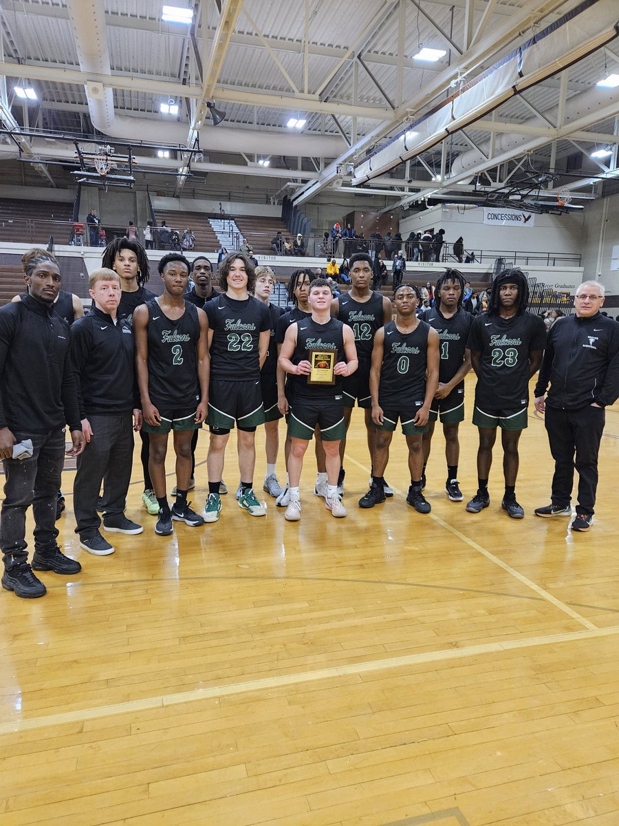 TJ Kelley (@scoopips) on Twitter photo Detroit Cass Tech 69
Birmingham Groves 50
MVP: 2024 GD Derrick Miller 18 points
#28MCRC
<a href="/MCRoundball/">Motor City Roundball</a> Detroit Cass Tech 69
Birmingham Groves 50
MVP: 2024 GD Derrick Miller 18 points
#28MCRC
<a href="/MCRoundball/">Motor City Roundball</a>