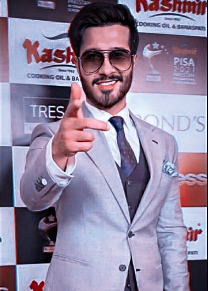 Muhammadim78506's tweet photo. @ferozekhaan It's 31st๐ซ
Any Plan about #AskFK of 2023
#FerozeKhan badly need thisโค๏ธ๐ญ https://t.co/TI9YjXp9cT