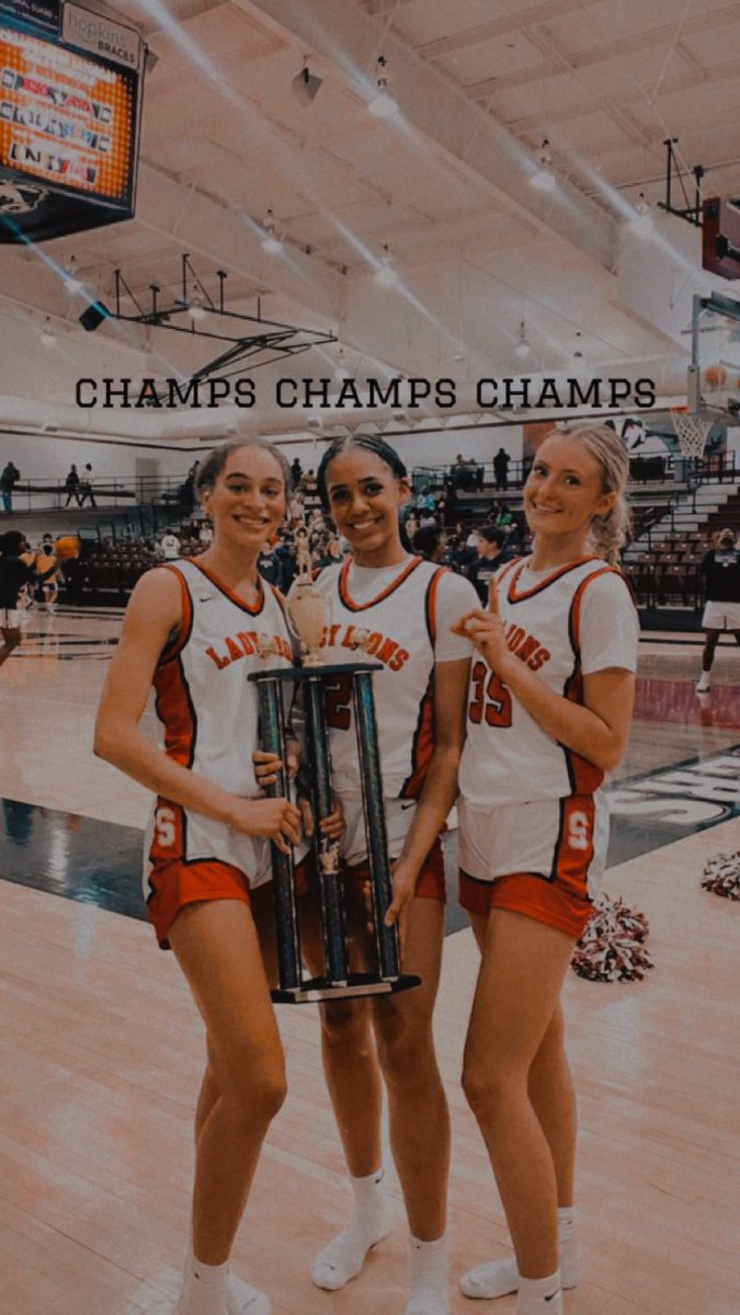 MikeMcCain15's tweet photo. Proud of these SENIORS! Keep working girls @SaraMcCain35 https://t.co/EREAAZCwEU