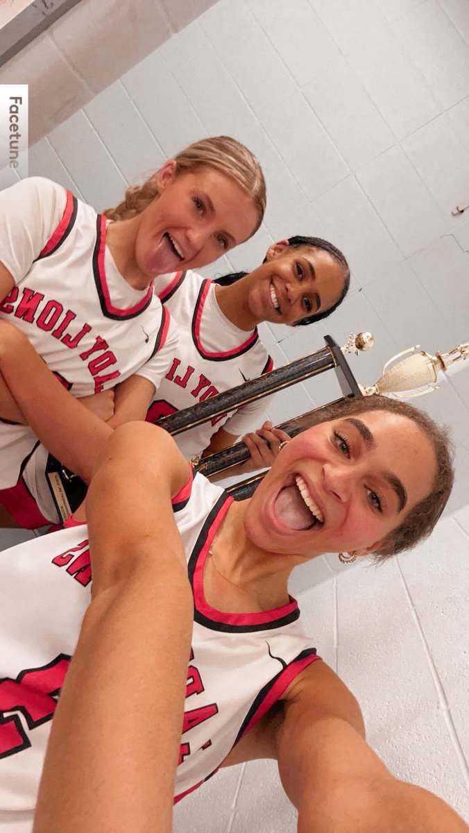 MikeMcCain15's tweet photo. Proud of these SENIORS! Keep working girls @SaraMcCain35 https://t.co/EREAAZCwEU