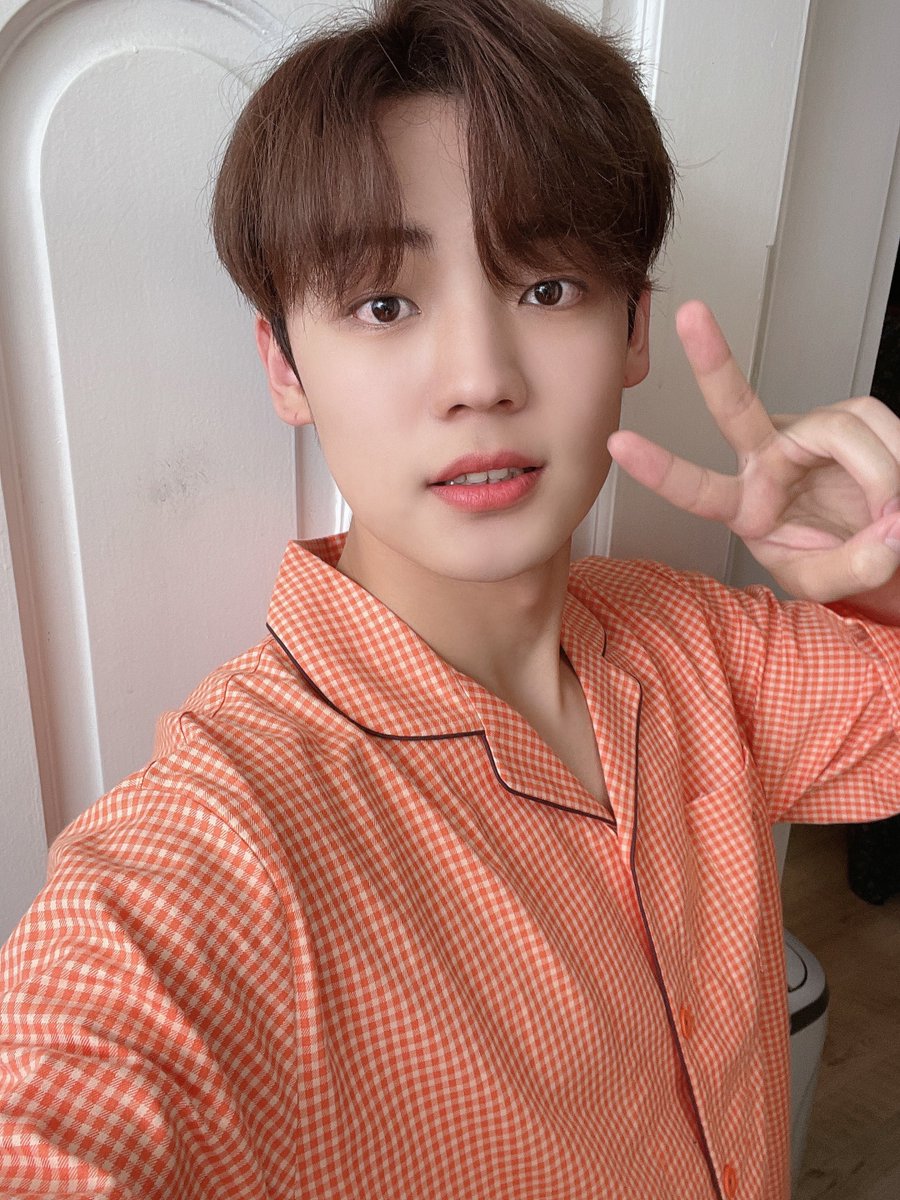 official_ACE7's tweet photo. 유찬이 하드털이🐶 #5 

#첫눈처럼_내려온_유찬이_생일축하해 
#에이스 #강유찬
#ACE #KANGYUCHAN https://t.co/kKZa52zhjH