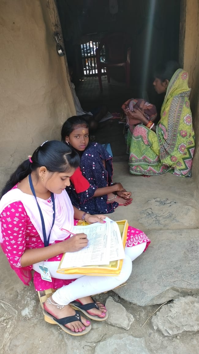 PRAGATIODISHA's tweet photo. We are conducting door step campaign to reach at the women and children in difficult circumstances. Our volunteers are making their social background report for way forward.
#doorstepcampaign 
#WomenAndChildren 
#difficulttimes https://t.co/7MLU3vgkwp