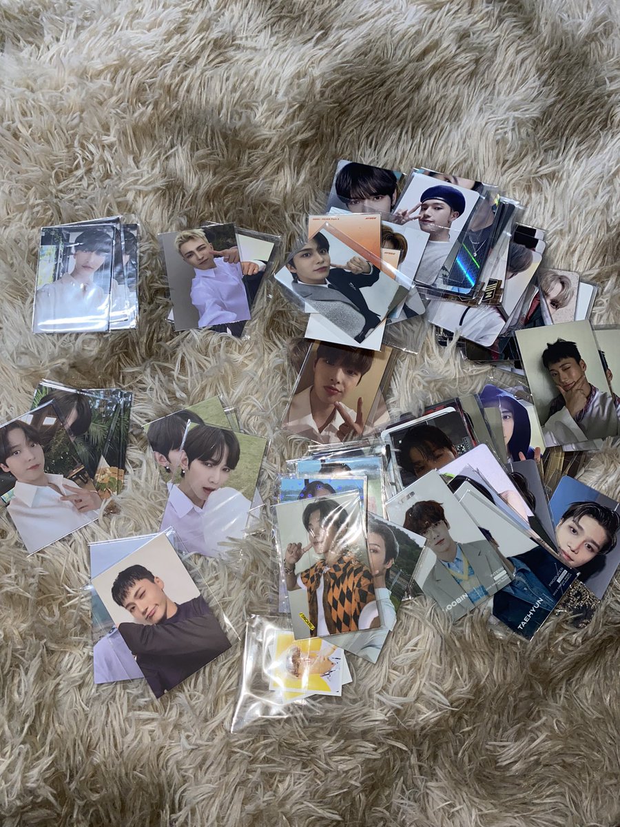 sannieyeogi's tweet photo. [HELP RT] WTS ATEEZ SEALED ALBUM ZERO FEVER PART 3 &amp; EPILOGUE 
🌸 ateez old pc album, pob pc, nct pc, txt pc 
🌸 can dm me what pc you looking for 
🌸 price can be discuss 🤝 
🌸 album : RM 45 exc post 
🌸 pc : offer your price 🥹
#pasarATEEZ #pasartxt #pasarNCT https://t.co/gW41W6RWmh