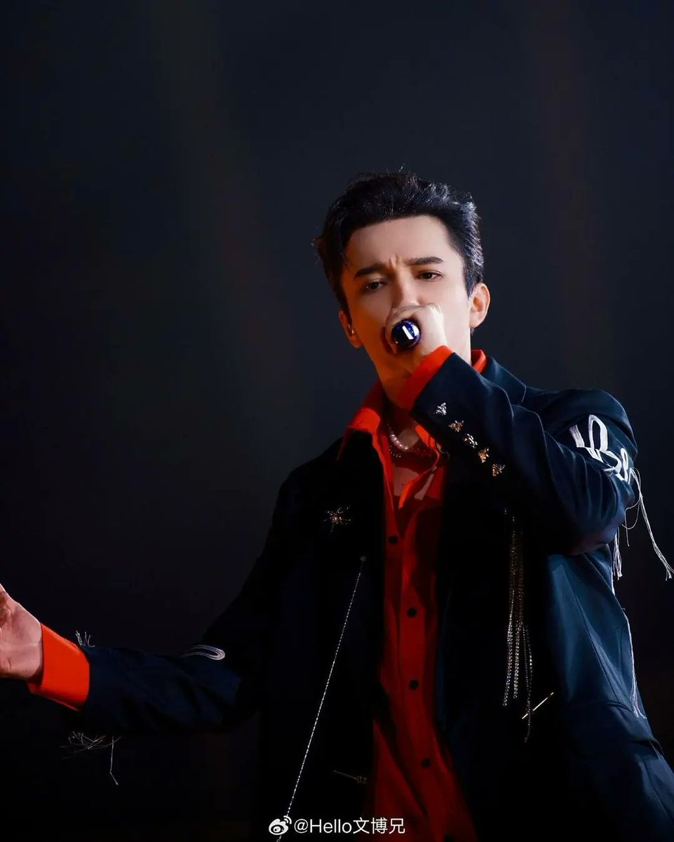 MIRTA_Arg's tweet photo. @dimash_official
❤️💕👏
#dimashqudaibergen
#DimashLaMejorVozDelMundo https://t.co/rlCfxaHvni