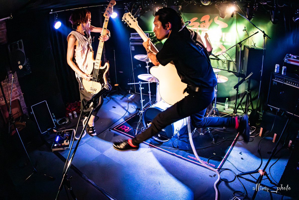 今年もお世話になりました。来年もThe meRancholyをよろしくお願いします。