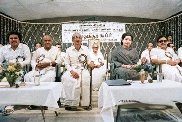 ganguleee's tweet photo. #We_Miss_you_Amma
😥😥😥 https://t.co/1Fwj1GLpRZ