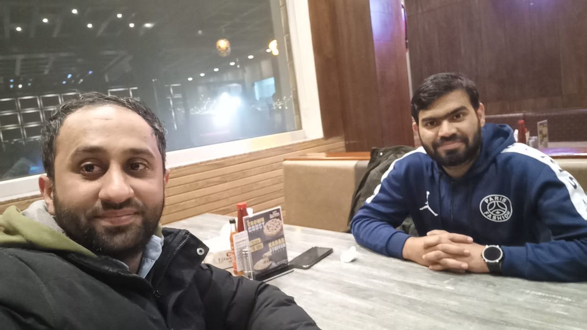 ShumraizM's tweet photo. With ahmed @ai7054 https://t.co/xtzWEpkxlu