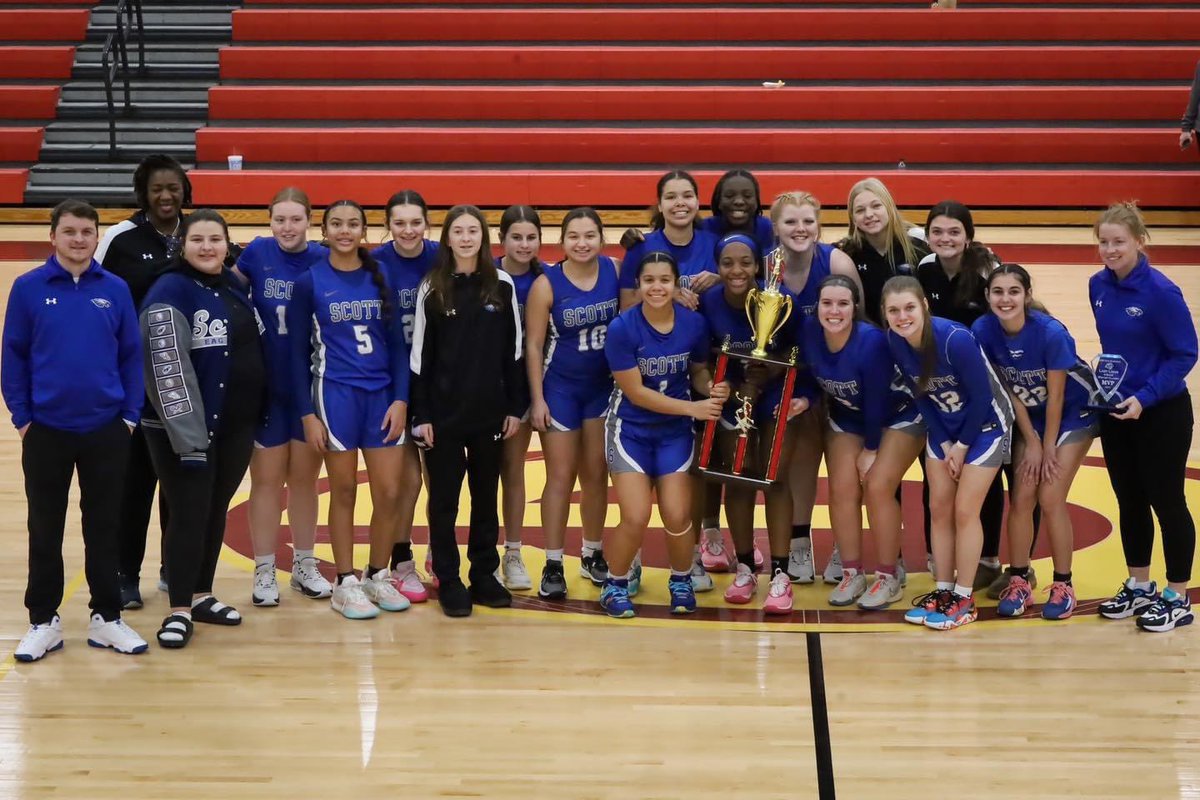 SHSGirlsBBall's tweet photo. 2023 4 Bank Winter Classic Champions - Scott High School! @shseagles @alyxwhite_ @PGHKentucky https://t.co/AK5QU6ki4M