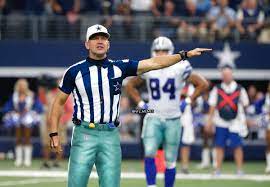 TheBlueHavenn's tweet photo. @jasrifootball Refs Right now: https://t.co/sfpNRS5R3Q