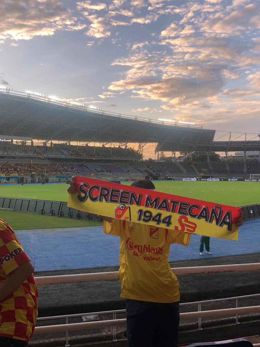 screen_matecana's tweet photo. @valenciajc @DeporPereiraFC Screen participa🐺 https://t.co/hUpBcqs5mX