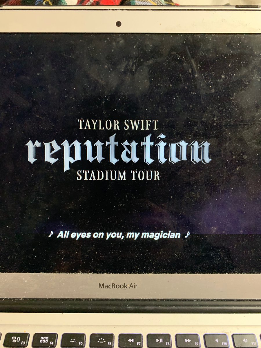 AllTooWellVic's tweet photo. Spending my night like every other swiftie around the globeโฆ clearly we canโt have nice things since we have to say goodbye to this tonight ๐ญ @taylornation13 @taylorswift13 #TSReputationTour #reptour #reptv #TSTheErasTourAtHome #TSTheErasTour https://t.co/afIGeW0QDn