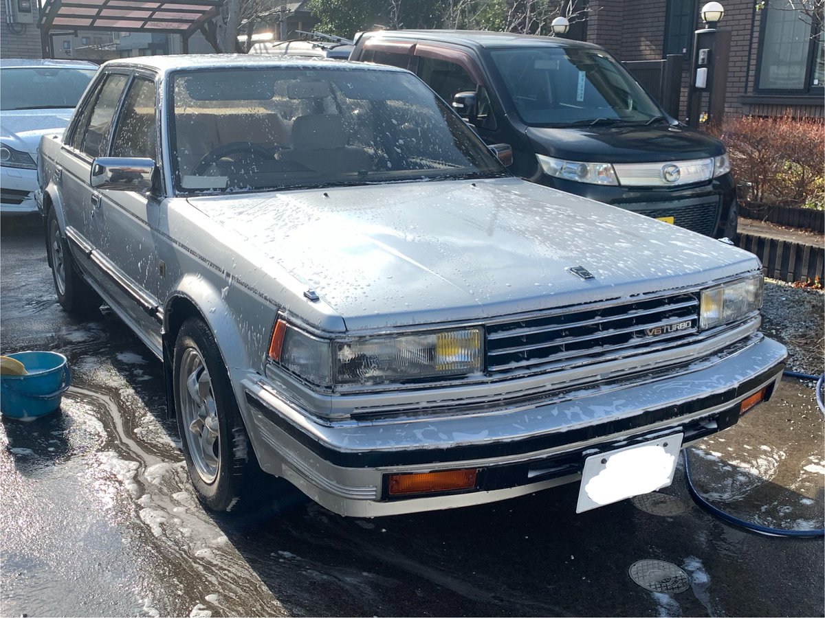 bluemaxima2's tweet photo. 乗る予定も無いので、土に帰る前に手放そうと思います!
引き継ぎたい方いませんかー?
#ブルーバードマキシマ
#PU11
#VG 20ET
#5速MT https://t.co/gM3Azq8N4o