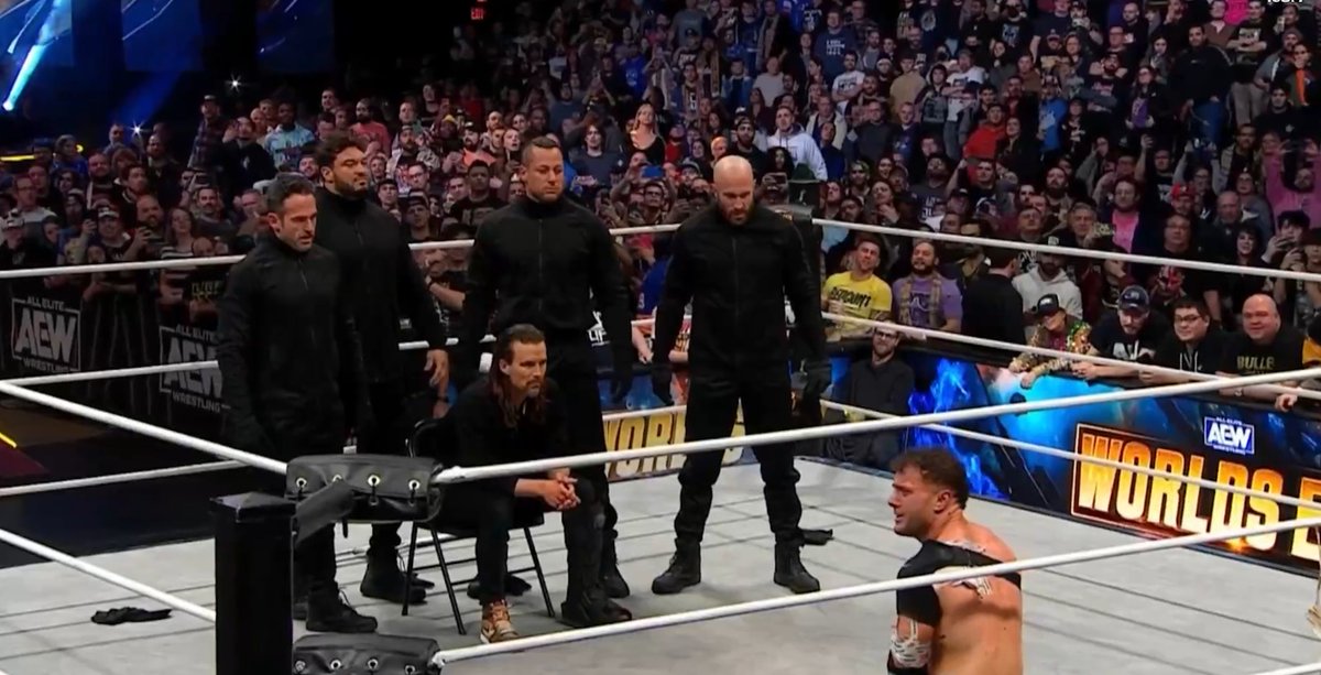 HeroeDelDistrit's tweet image. ¡ #TheDevil es #AdamCole y Traiciona a #MJF junto con toda su Faccion ,Tremendo Final para #AEWWorldsEnd !