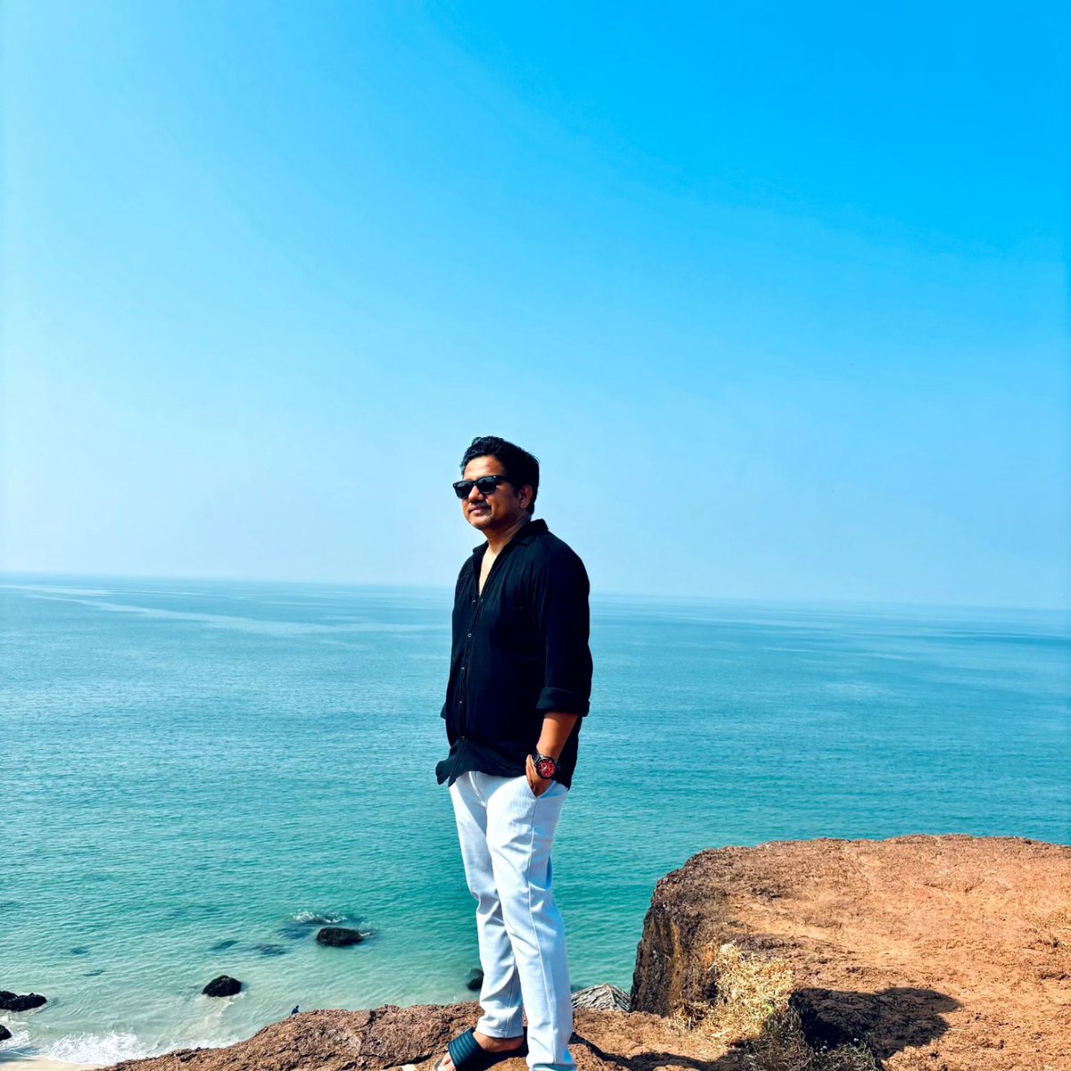 Goodbye, 2023! This year was a real rollercoaster ride. It's been a mix of experiences, just like the last few years. Despite everything, it's been a tough but meaningful year. Let's face whatever comes with a positive attitude, leaving worries behind.#HappyNewYear2024