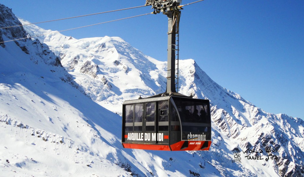 Visitors can get a guest pass called the Carte d'Hote or Free Guest card which gives you free access to travel on Chamonix Valley buses and on SNCF trains which run between Servoz and Vallorcine.

Read more 👉 lttr.ai/AMON4

#PopularSkiAreas #PerfectWeatherConditions