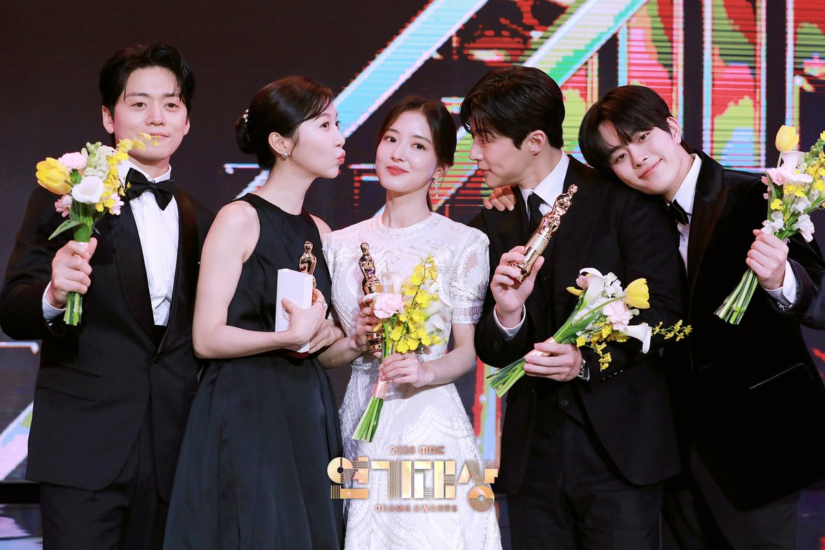 mbcdrama_pre's tweet photo. https://t.co/i4AL4lf99j