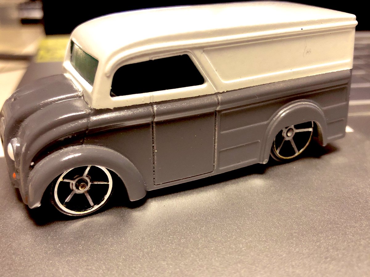 #ホットウィール  #HotWheels  #DAIRYDELIVERY HWデイリーデリバリーを修正
フロントアクスルを作り直しました