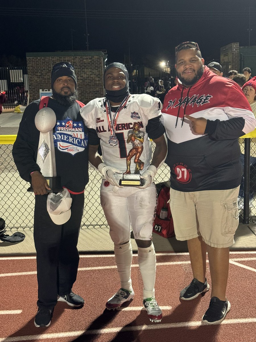 Jakeyveon “Noah” Parker ✞ tweet media