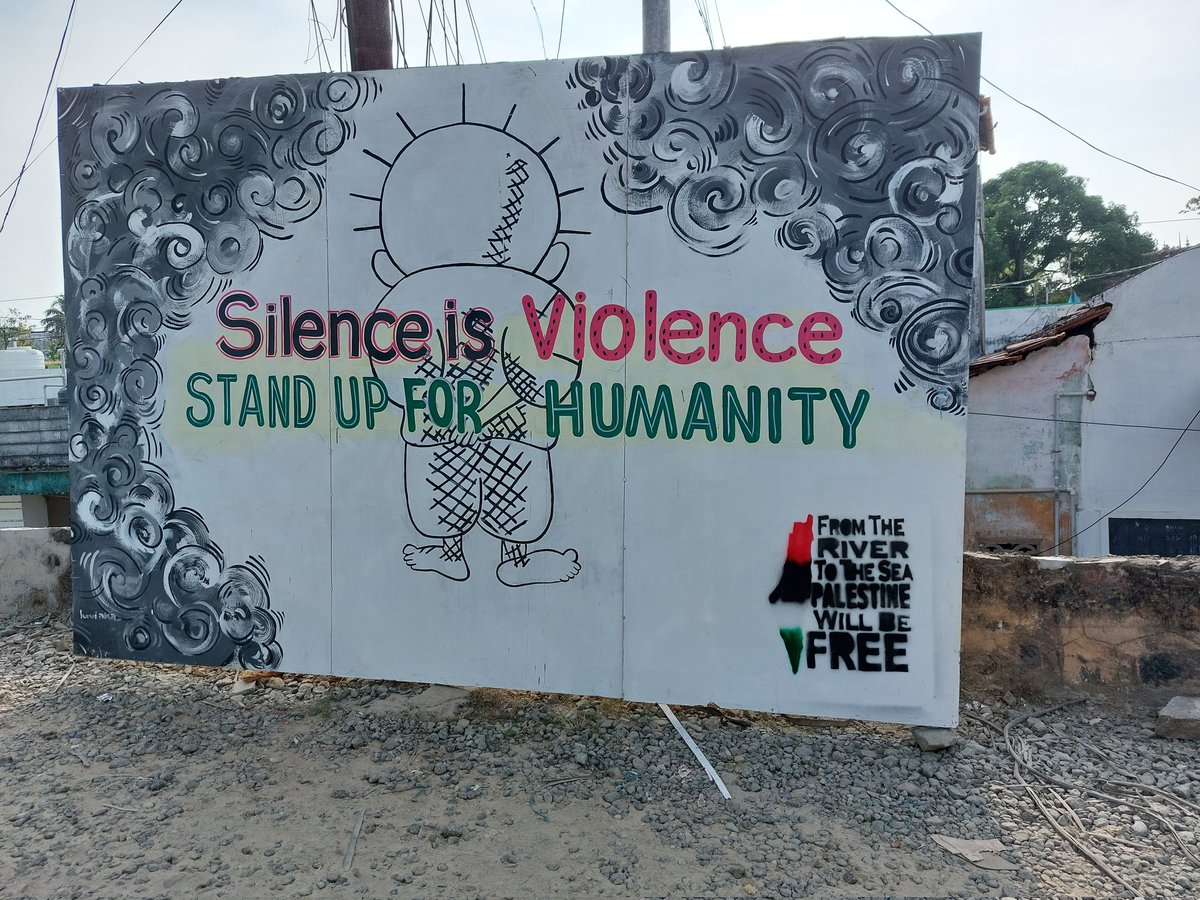 tanayabds's tweet photo. Happy New Year from Kochi in Kerala - let it bring peace! https://t.co/P8cobnz2PA