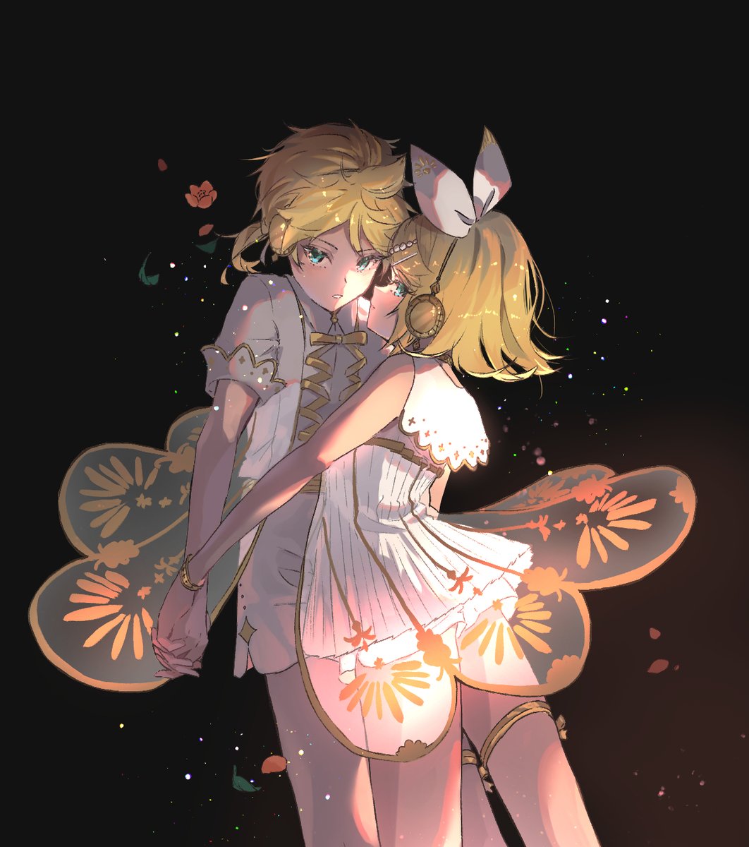 inori_002's tweet photo. 鏡音リン・レン　お誕生日おめでとう！！！！
初音ミクシンフォニーの衣装、可愛くて大好きです！♡
#鏡音16誕　＃鏡音誕生祭２０２３ https://t.co/C1Dl8hHBrb