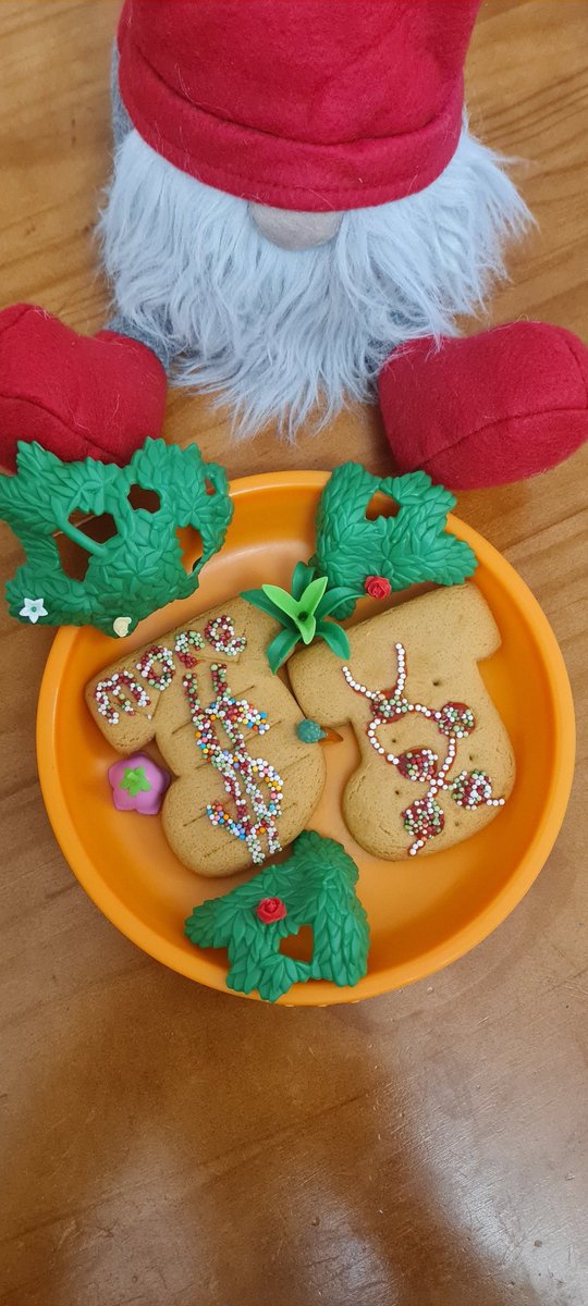 ACTG's New Year's resolution for #2024: more #funding towards #plant #dna #genomics, #taxonomy and #conservation #research of Asia's #threatened #flora. Happy New Year🌺!  🎉 <a href="/bgci/">Botanic Gardens Conservation International</a> @UGent_Botany <a href="/DHinsinger/">Damien Hinsinger</a> <a href="/GTA_GTSG/">GlobalTreeAssessment</a> <a href="/IntlOakSociety/">International Oak Society</a> <a href="/IUCNssc/">IUCN Species Survival Commission</a> <a href="/NatGeo/">National Geographic</a> <a href="/JChVie/">Jcv</a>