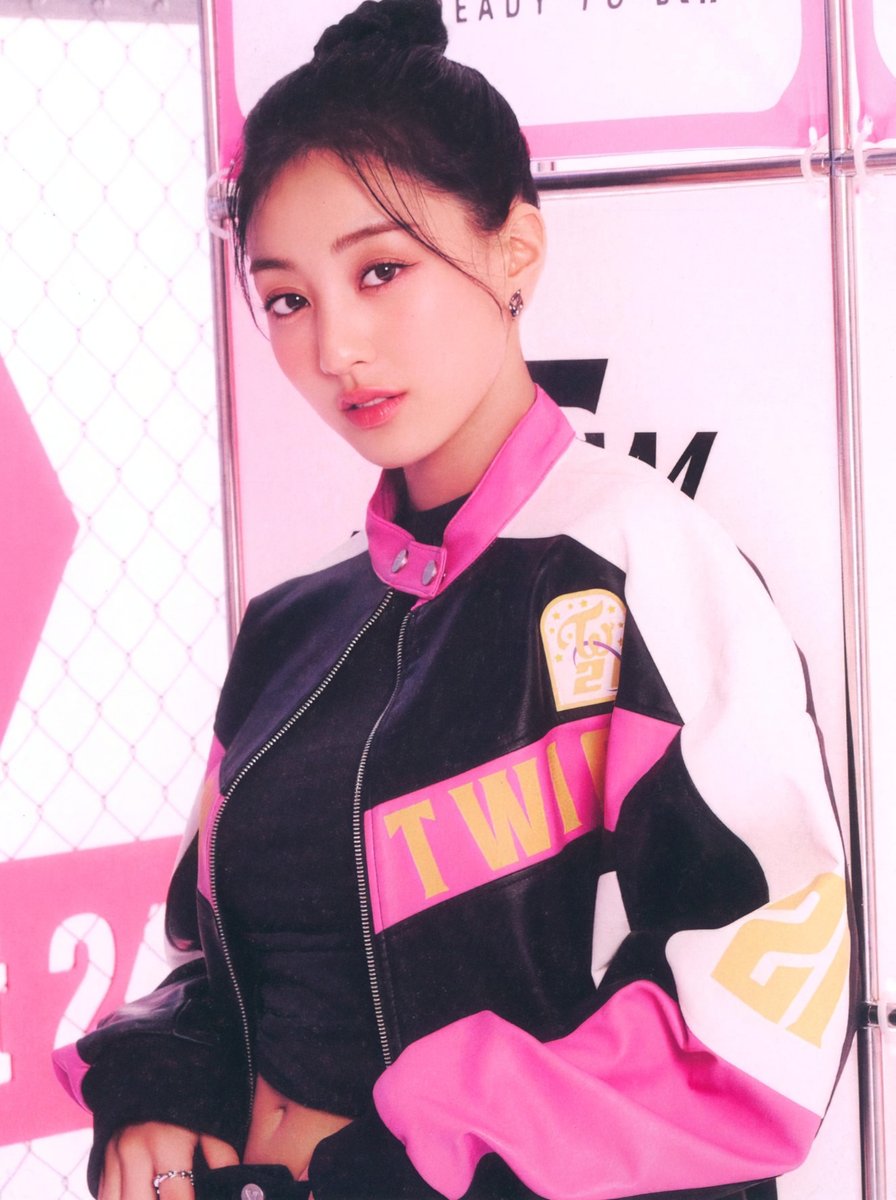 twice 公式 ジャージ njmsjmdct2 on X