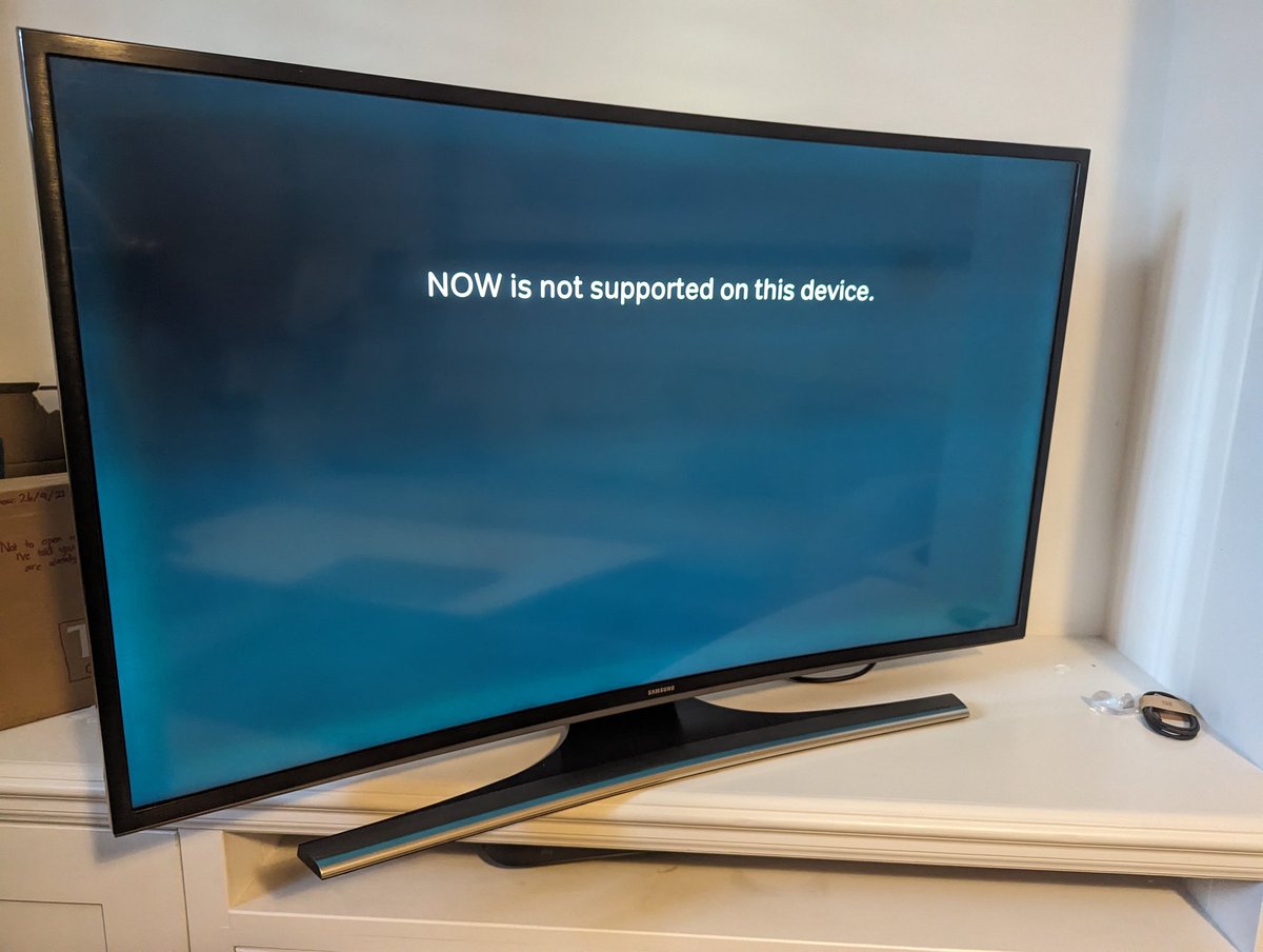 Jamie_O_D's tweet photo. @NOWHelpTeam Is it still possible to watch Now TV... on TV? https://t.co/axL0dcbNg5