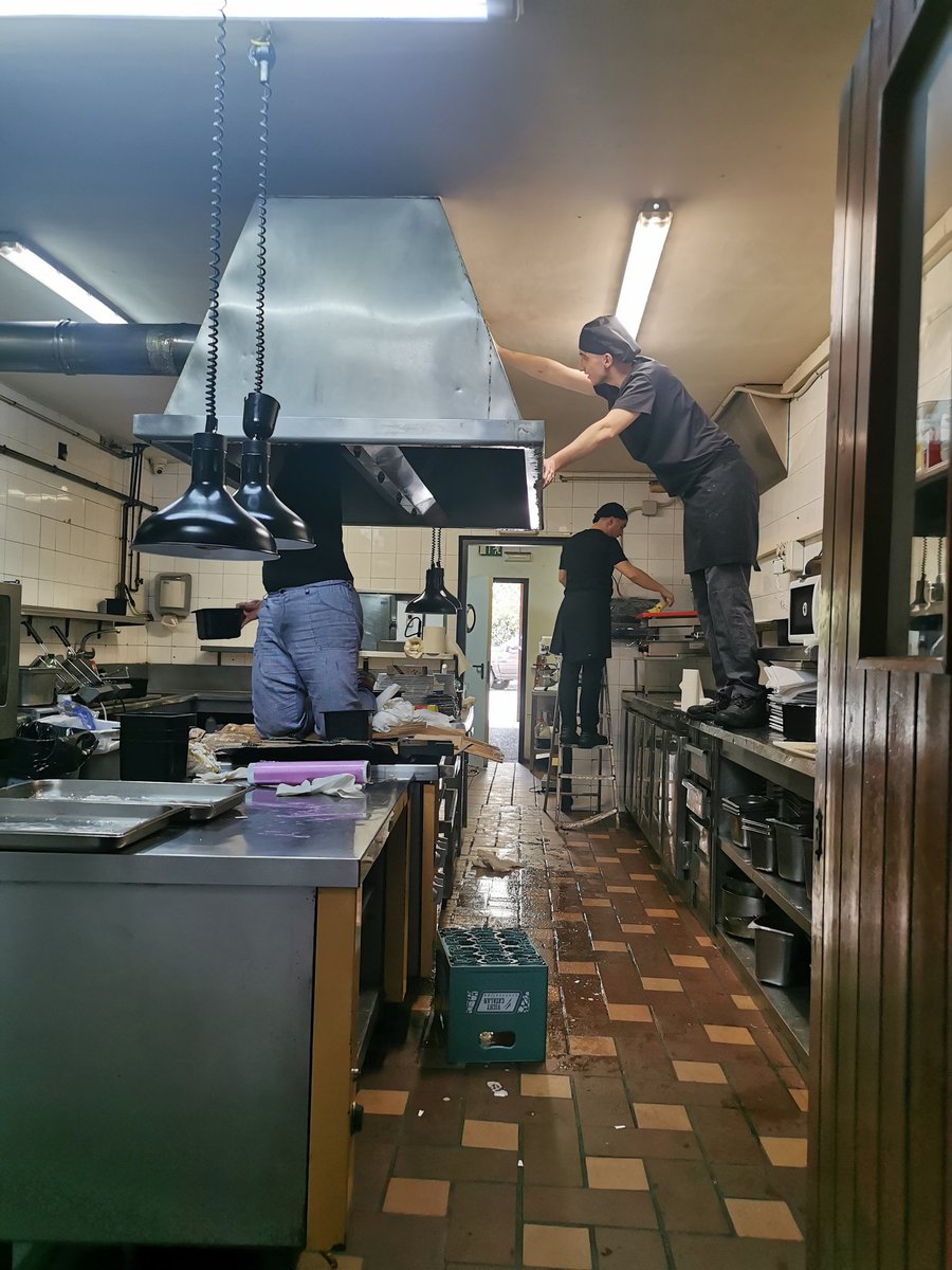 Saltimbanqui tweet media