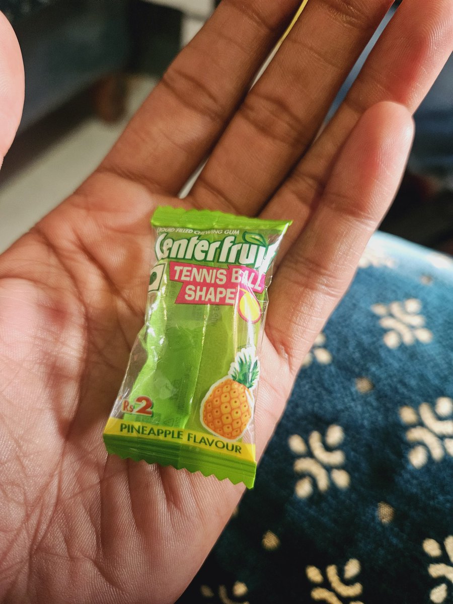 ankushnaik8's tweet photo. @PVMTurkey I buy one center fruit chocolate, and it's totally empty from inside, please refer the image, what should I do now, is there any refund of this? 
#india #YouTuber #chocolate #NewYear2024 #2024 https://t.co/OnnvsU1DZO