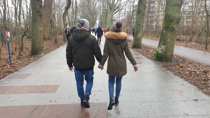 They are always holding hands while together in public 😏  hubby https://t.co/lNfSy1c89b