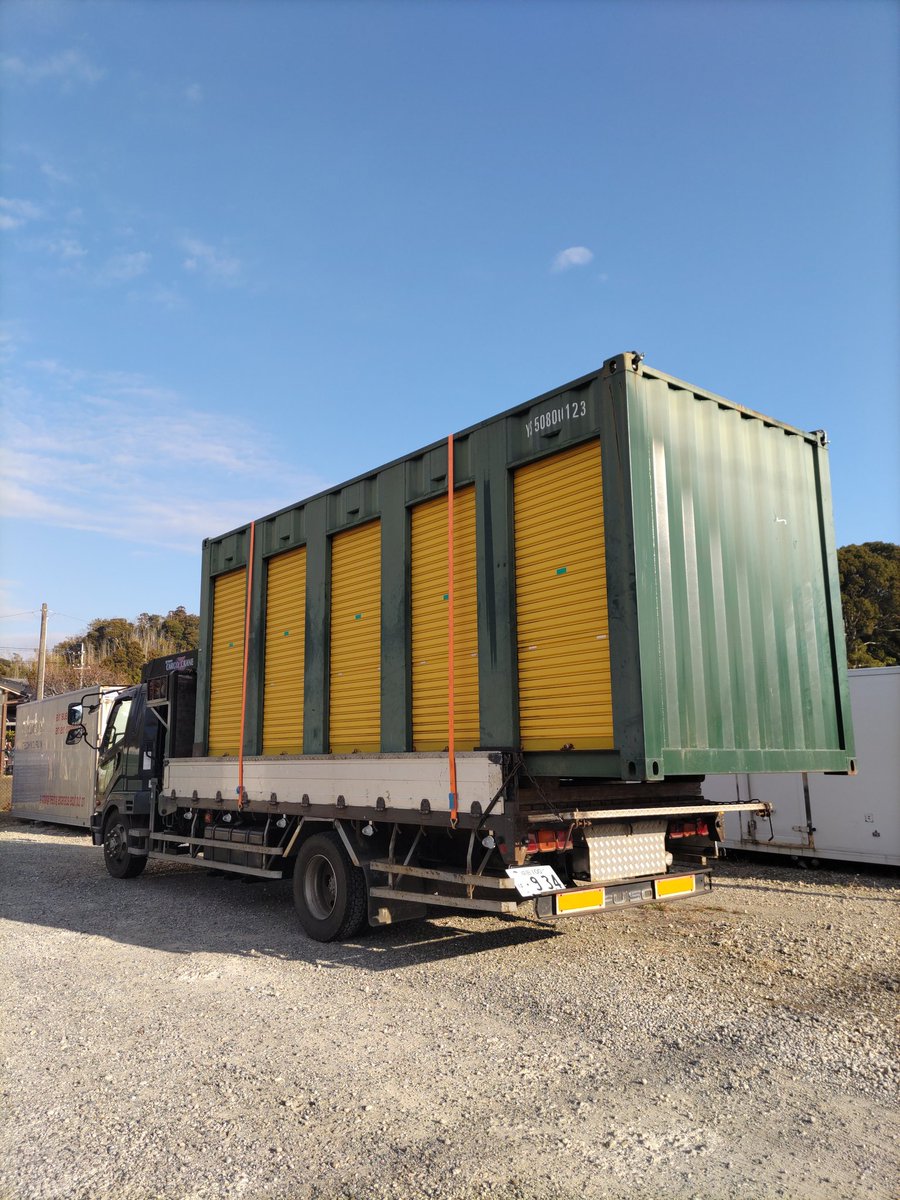 香取市】横扉付き 保冷コンテナ (No.Y-253) 長さ約655cm×幅227cm×高さ