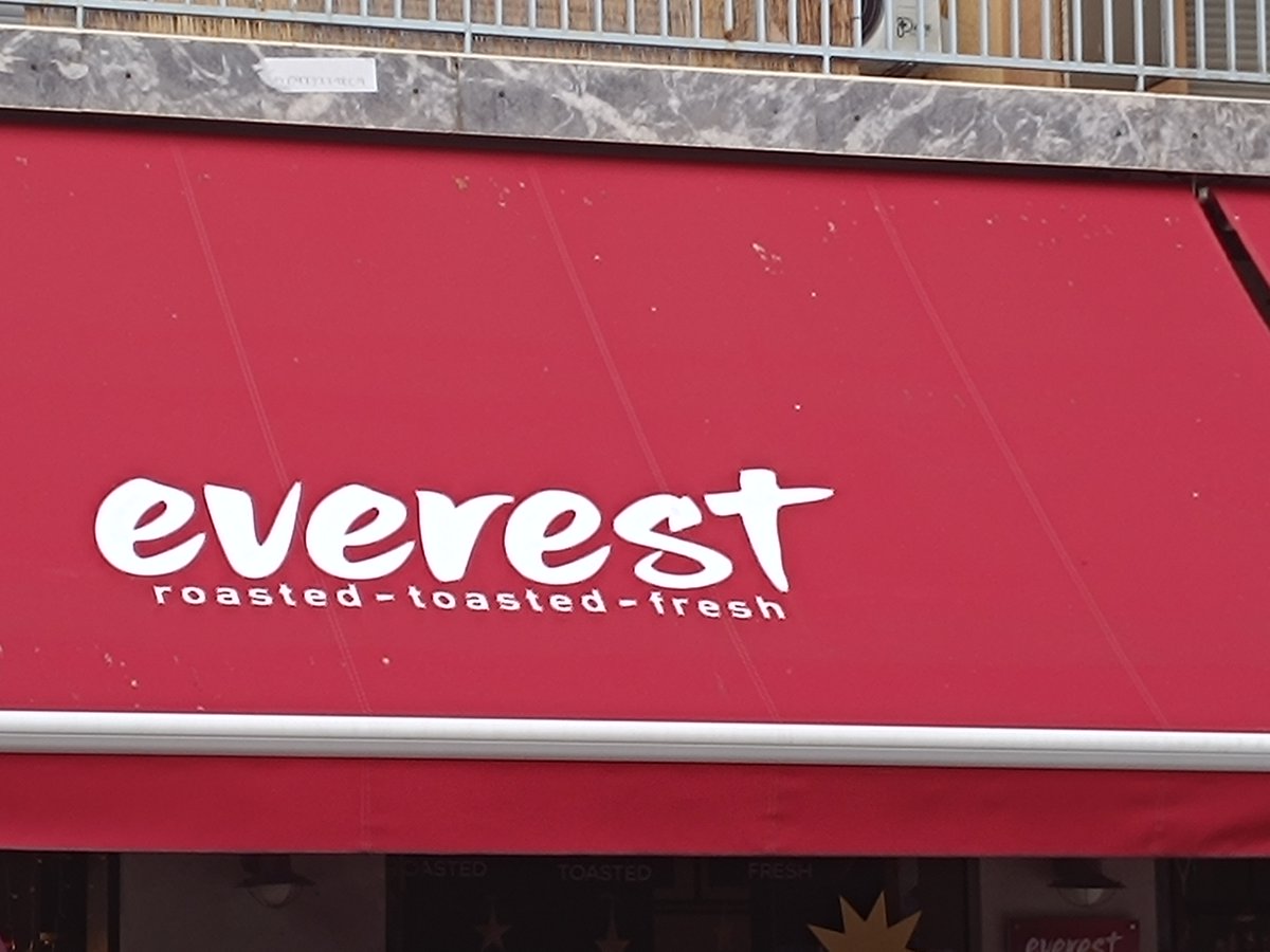 Btw to all tourists you should definitely avoid those fuckers because they give free meals to cops, killed a worker through unsafe working conditions and are a general menace
newsbomb.gr/ellada/story/7…

#boycotteverest
#BoycottMacron20H 
#BoycottCarrefour 
#BoycottDelhaize