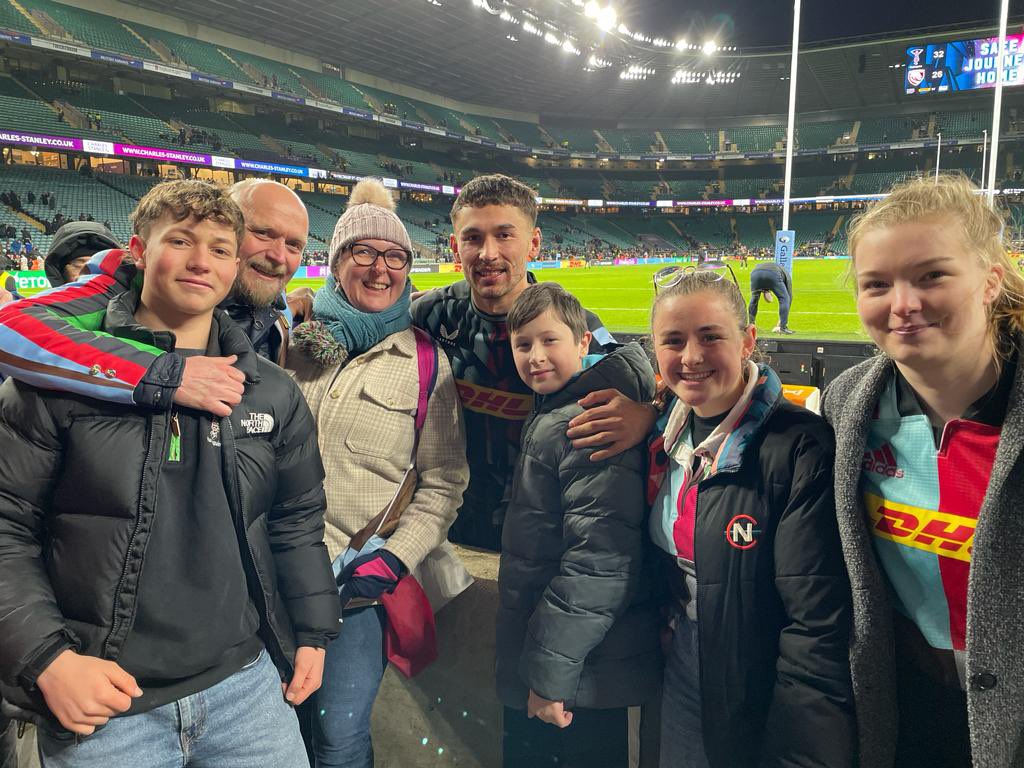 matt2knight's tweet image. What a day at the Big Stoop yesterday. Well done to the @Harlequins team for putting on such a great event……again!!