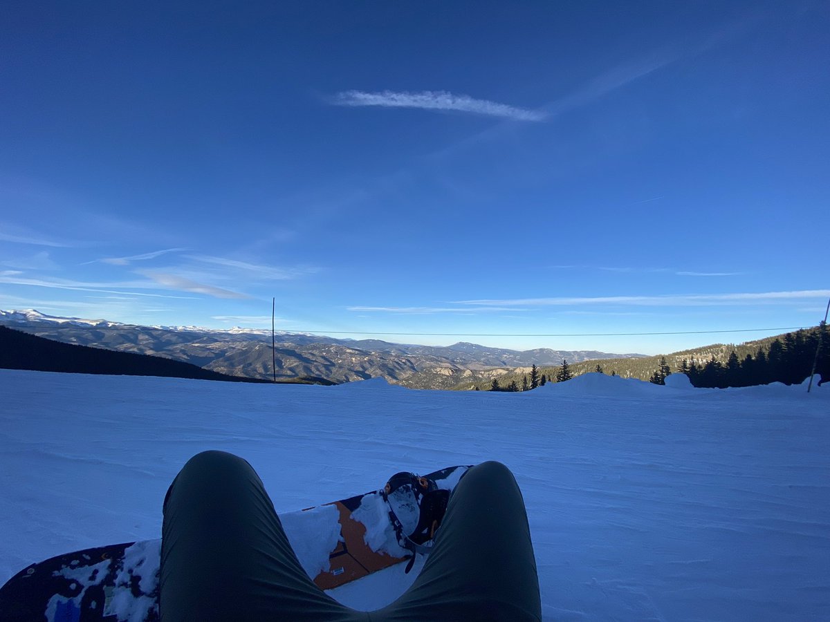 CaptainGrease's tweet image. S/O to @Colorodo Great Vibes🏂🏔️#echomountain #snowboarding