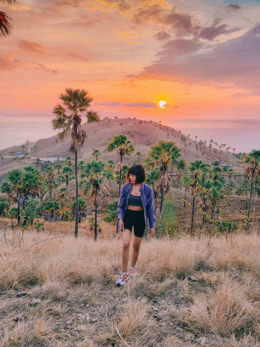 omdirects_'s tweet photo. Buat edit foto liburan akhir tahun nih, ada promo YEAR END SALE buat semua preset gua. Cuma 124rb aja dah dapet komplit semua edition.

Belinya di https://t.co/mLSvBnyC2T

Kalo ada yg mau gratisan, REPOST tweet ini. Besok gua pilih random 2 orang pemenang buat dapetin presetnya! https://t.co/06cppMi50e