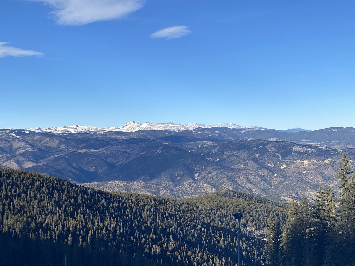 CaptainGrease's tweet image. Great Views 🏔️🏂 #Colorado #echomountain #snowboarding