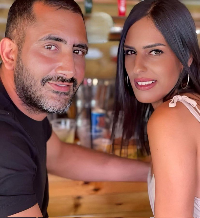 (via <a href="/AvivaKlompas/">Aviva Klompas</a> )
Gal en Naji Abdush. De man en vrouw waren op 7 oktober op het Supernova-festival. Vlak voordat de terroristen hen betrapten, schreef Naji aan zijn broer: "Zorg voor de kinderen, ik hou van je"
Gal stuurde een afscheidsbericht naar haar familie en zei: “Je