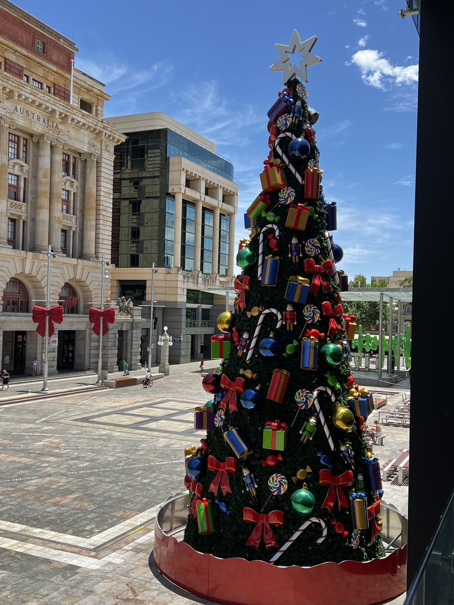 perth tweet media