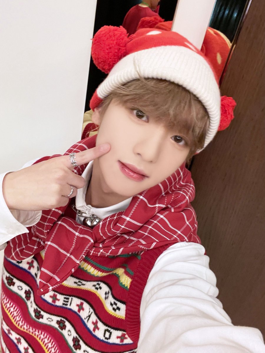 xikers_official's tweet photo. [#유준] 로디 올해 고생 많았어요❤️
#xikers #싸이커스 https://t.co/hBZHYfIeoZ